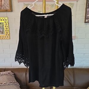 Chic Black Lace Women's Blouse